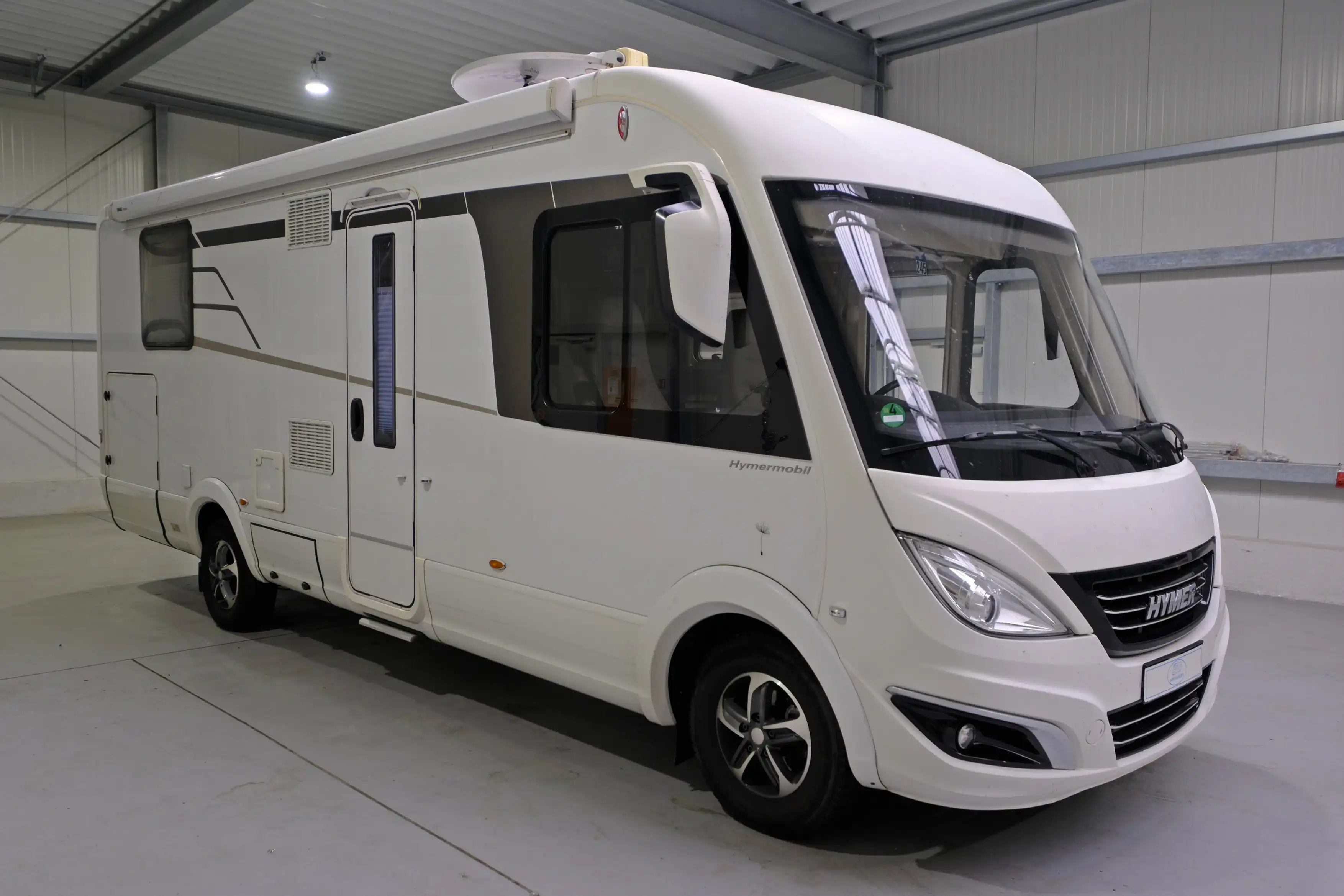 HYMER-ERIBA B 708 SL 